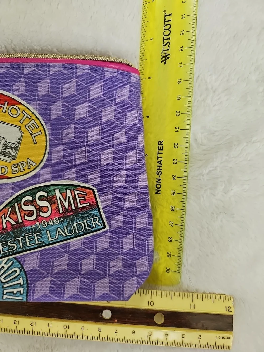Estée Lauder Retro Travel Hotel Purple Cosmetic Bag + Luggage Tag